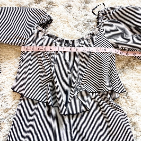 Missguided | NWTs Stripped Layered Bell Sleeve Romper Size 6 - Picture 10 of 12